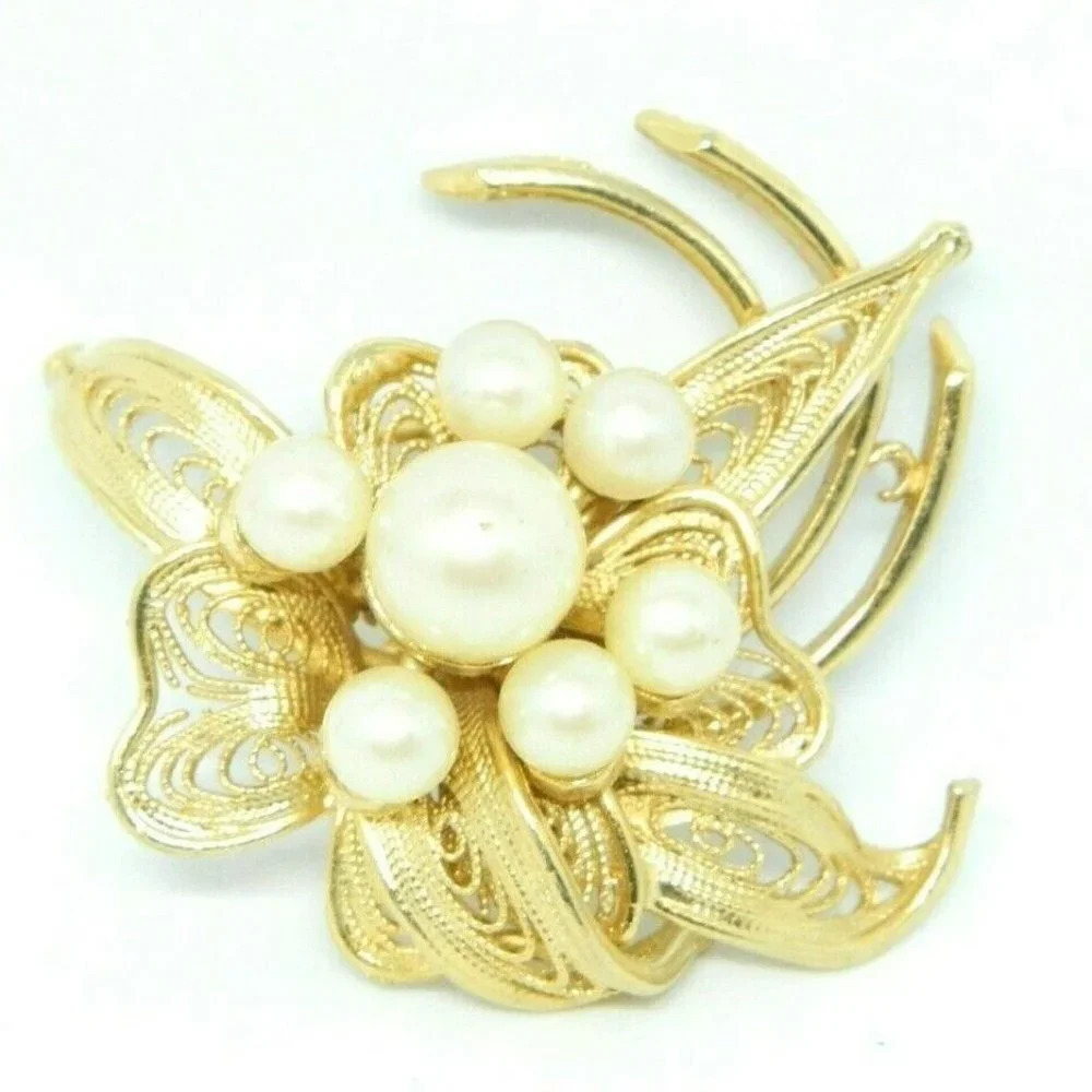 Corocraft Faux Pearl Gold Tone Filigree Flower Pin